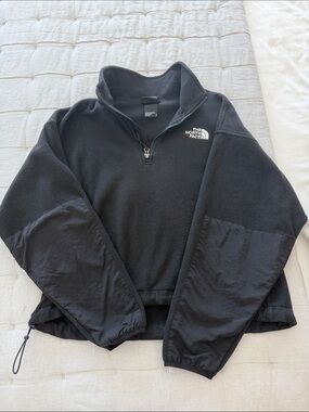 North Face Quarter Zip Fleece